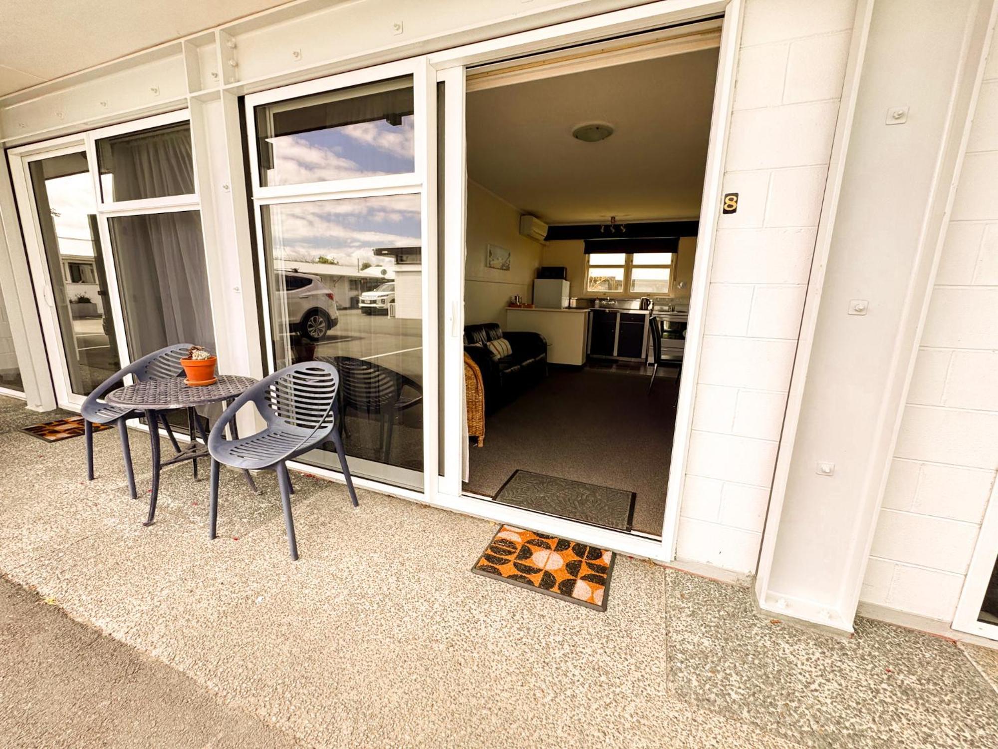 Waikanae Beach Motel Gisborne Exterior foto
